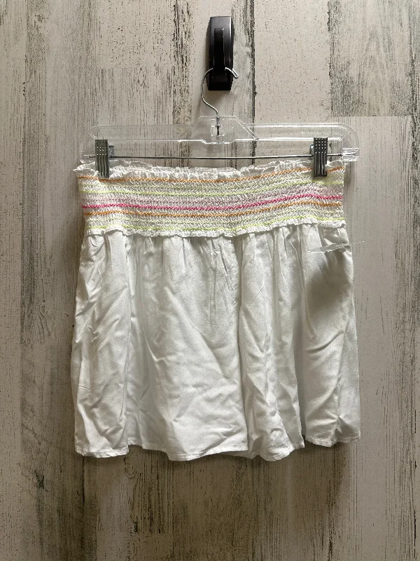 Shorts By Crown And Ivy  Size: L